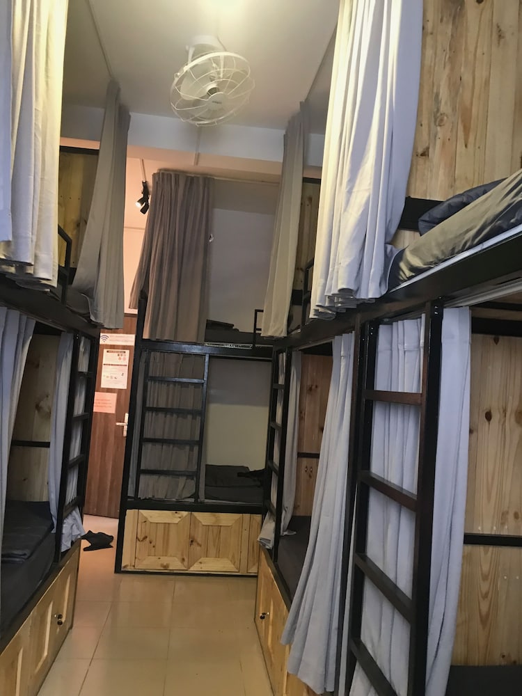 Wanderlust Saigon Hostel