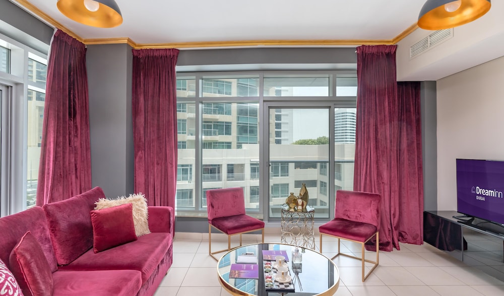 Dream Inn Dubai Apartments - Burj Views