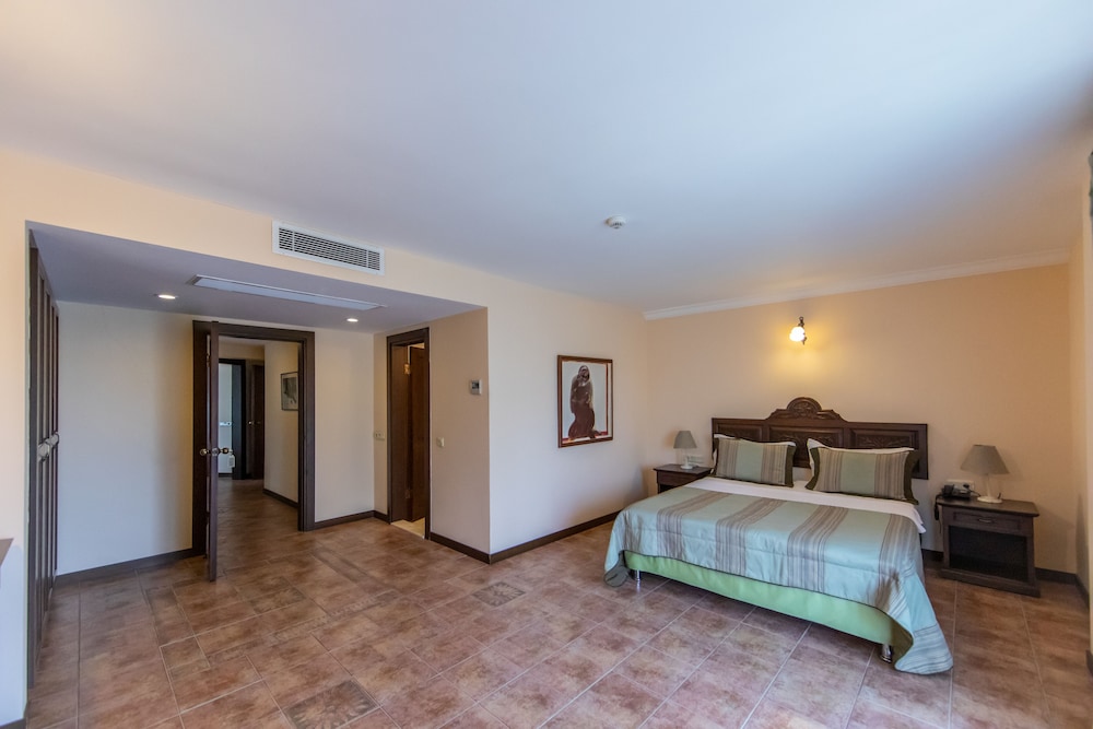 Ipek Garden Palace Residence - Butik Sınıf - Image 32