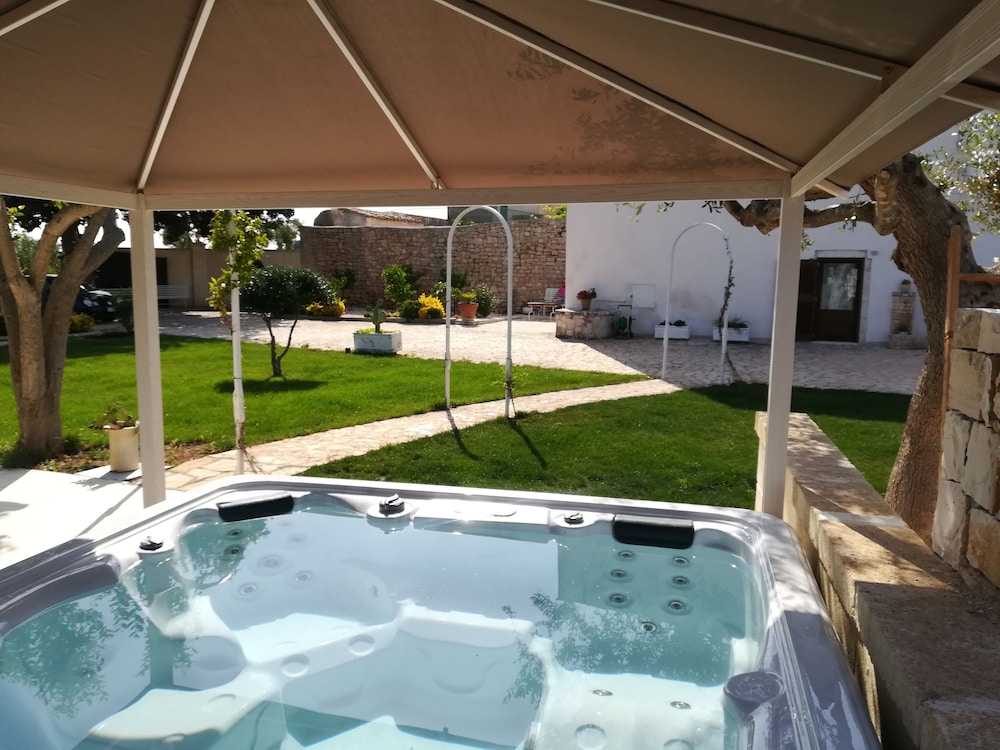 Masseria Poli