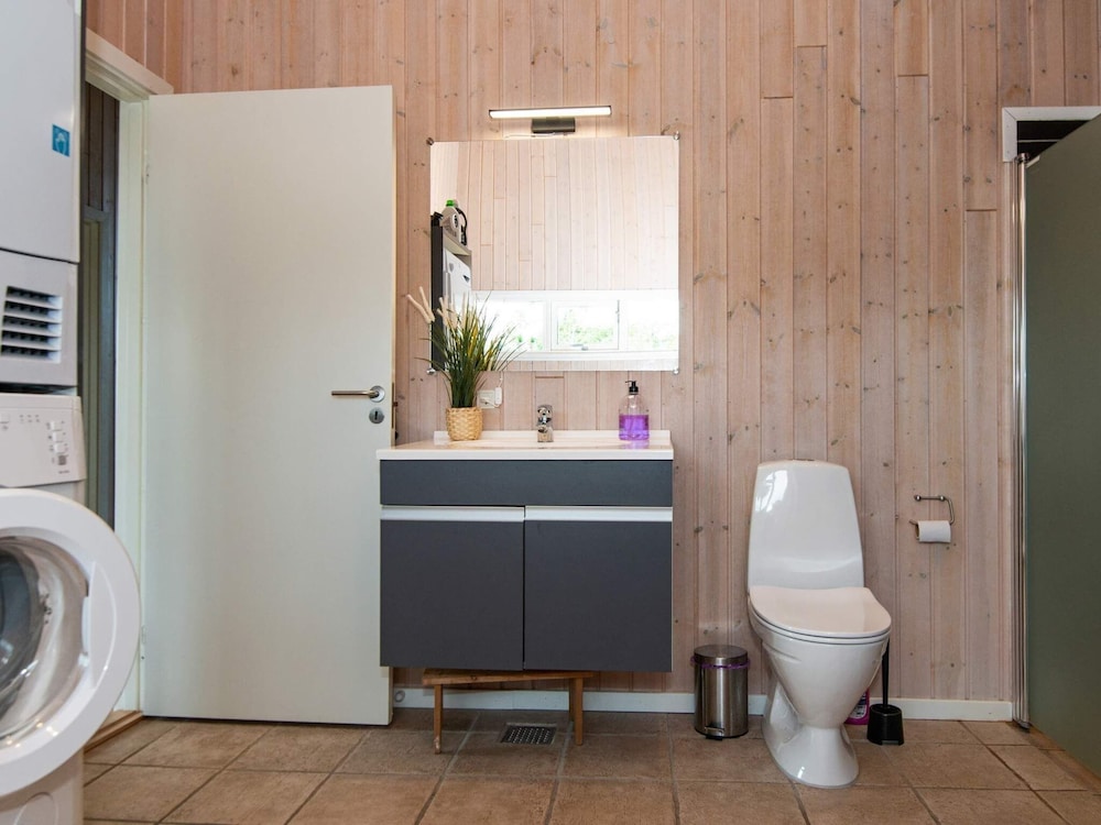 6 Person Holiday Home in Tarm