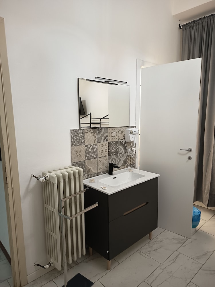 VILLAGIOVEROOMS