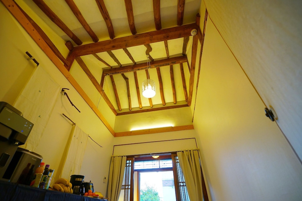 Photo 36