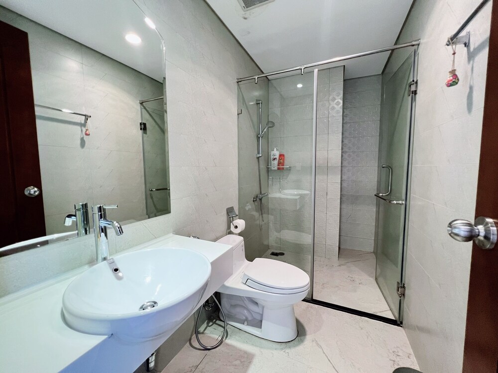 Wow! Homes by Christine - Vinhomes Luxury