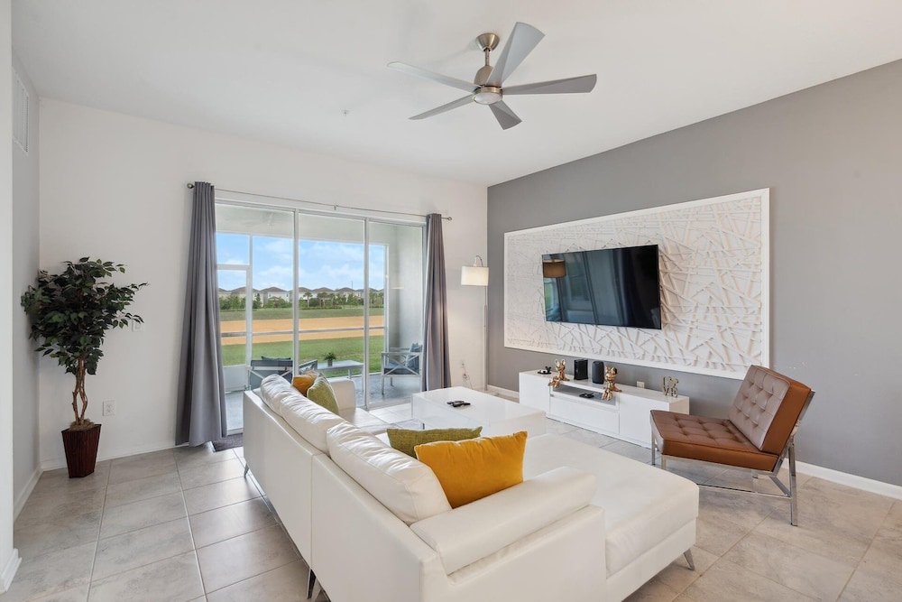 ChampionsGate Resort 2 Bedroom Game Room Condo 2 Condo