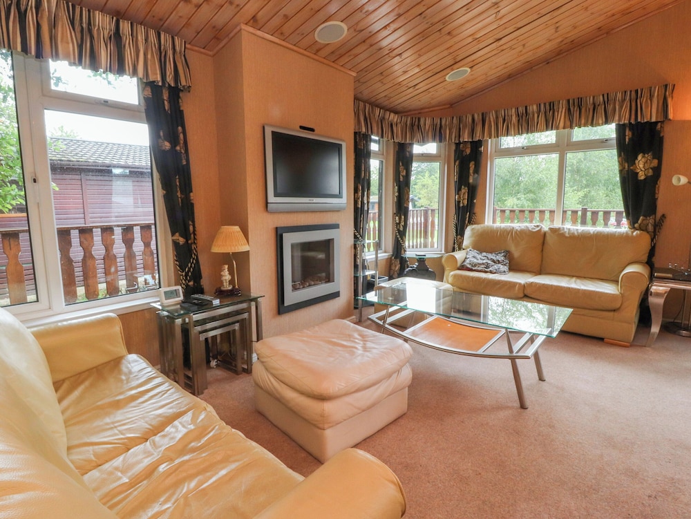 Borwick Heights 6