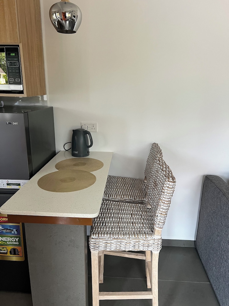 Chez Rona