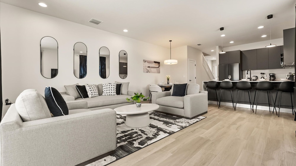 Contemporary 4BR Townhome With Pool Themed Rooms