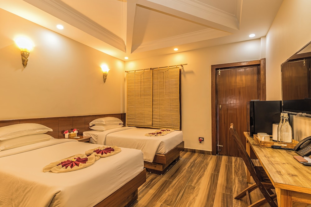 Munal and Mayur Resort