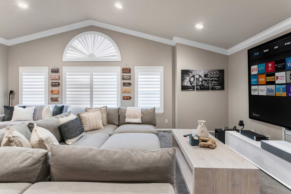 Luxury Pool Home w Theater Games Mountain View