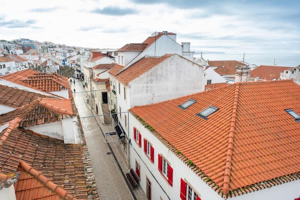 Luxury Building With Rooftop in Central Ericeira