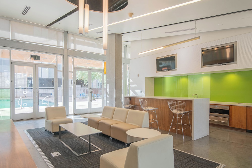 ROVE LIVING/KL - Roosevelt Point