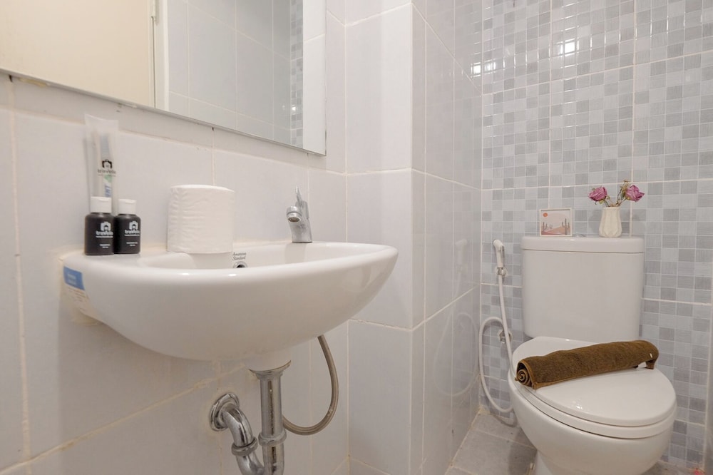 Good Deal Compact Studio At Tokyo Riverside Pik 2 Apartment