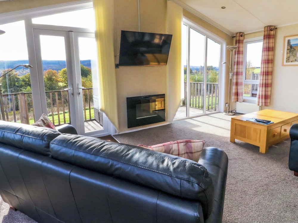 Crathie Lodge