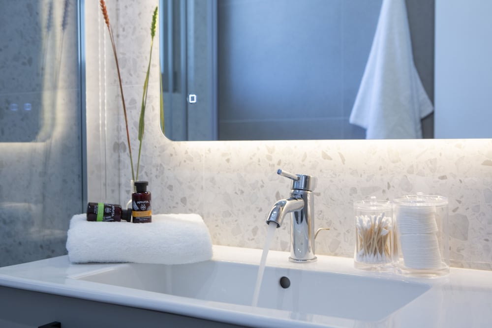 Achillion Suites photo 5