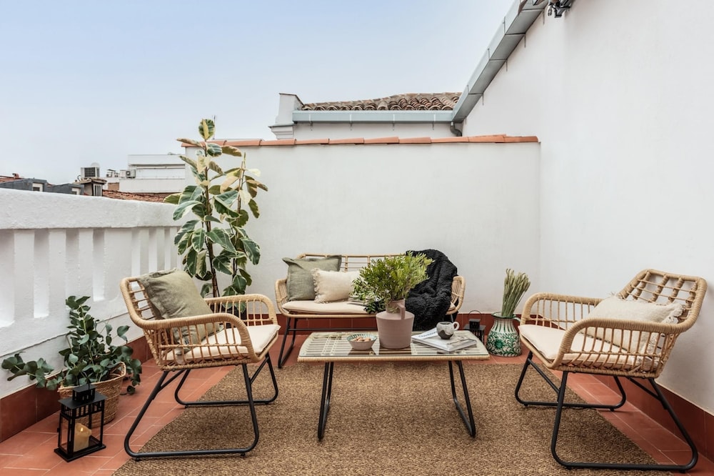 Alcazar - 1 Bedroom and Terrace in Almagro