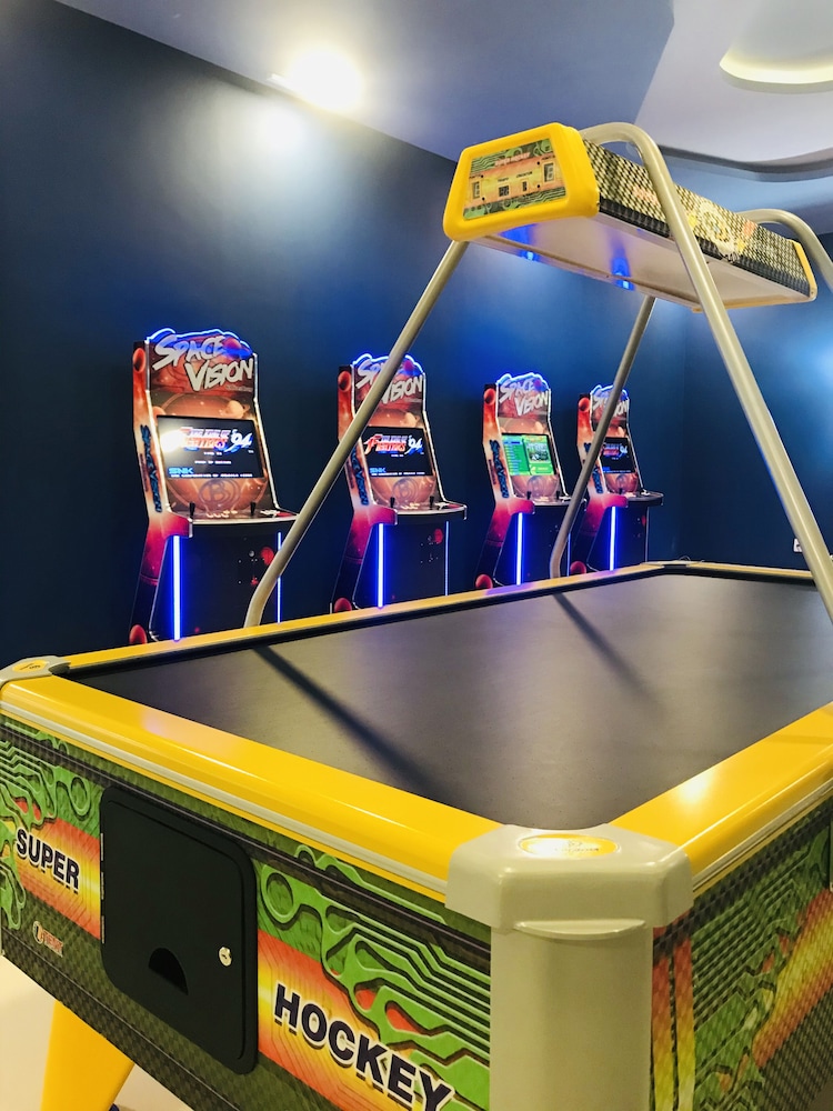 activities & amenities