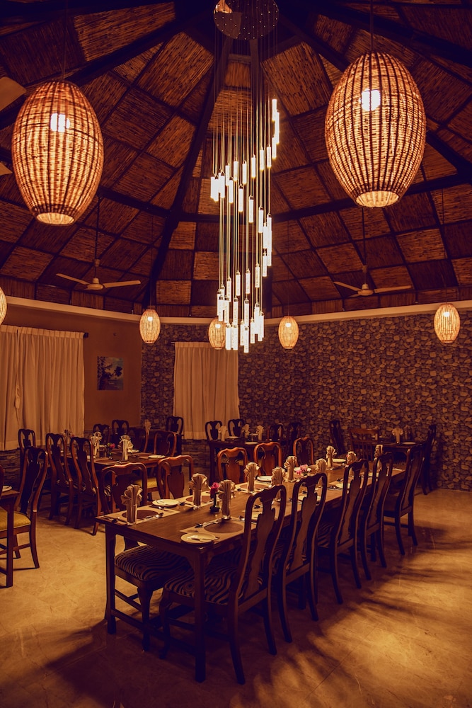 Safari Adventure Lodge view 4