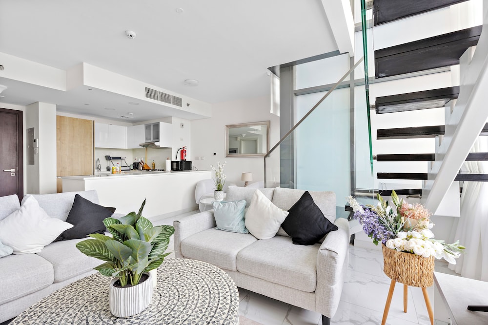 Silkhaus Al Raha Lofts 2
