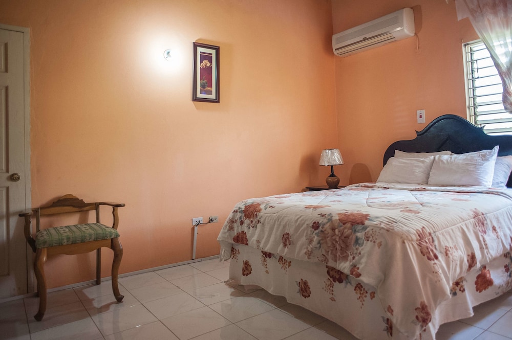 Diamond Villas and Suites