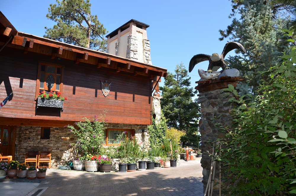 Where Eagles Fly Bed & Breakfast