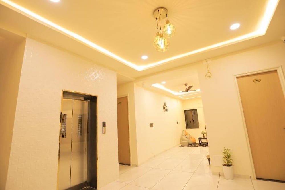 Alpine Stays By Oran Hotels