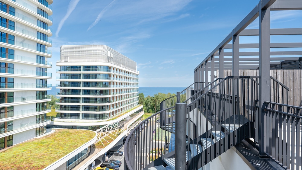 Apartamenty Sun & Snow w Baltic Park Fort z prywatnym jacuzzi