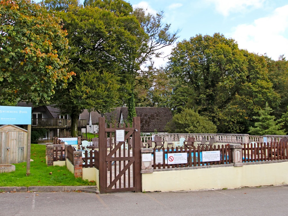 Manorcombe 40