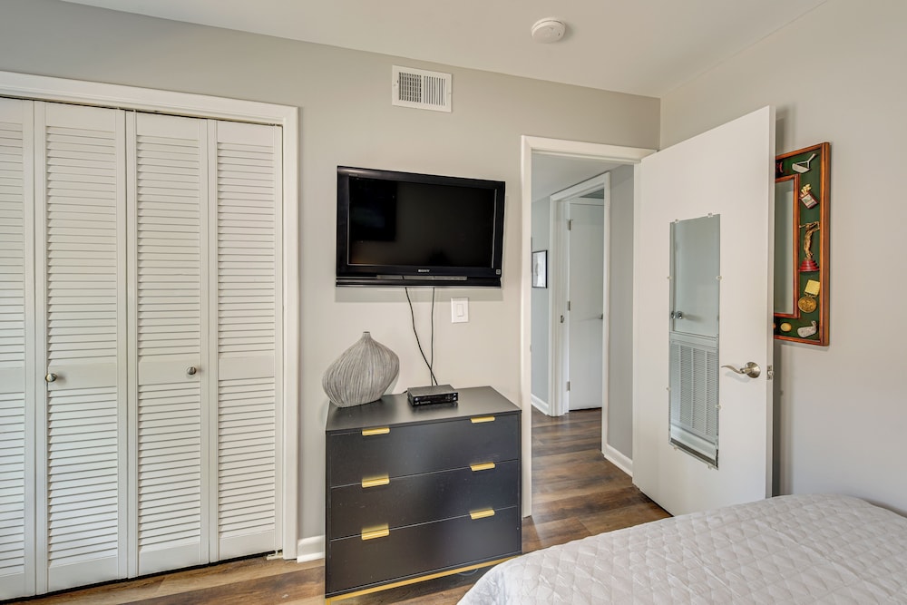 Pinehurst Lake Condo: Water View & Community Perks