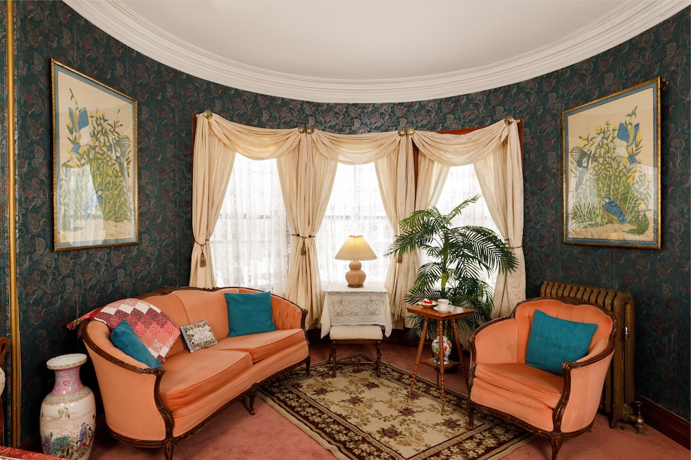 The Dempsey Manor Bed & Breakfast Inn