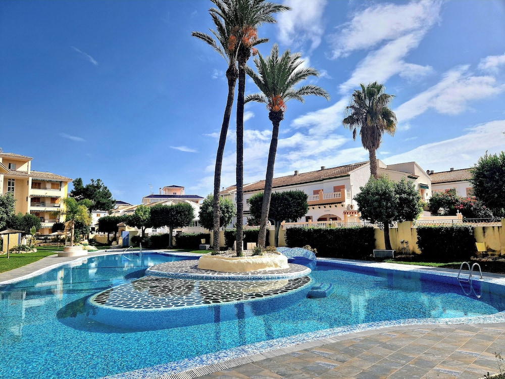 Lovely Apartment Near the Beach in Sunny La Mata