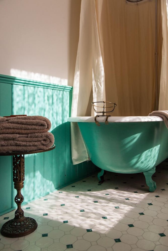 The Inn at the Oaks, photo 15