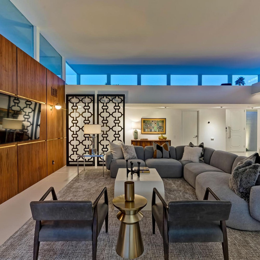 Indian Canyon Oasis in Palm Springs