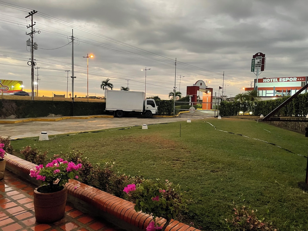 HOTEL ESPOR CA