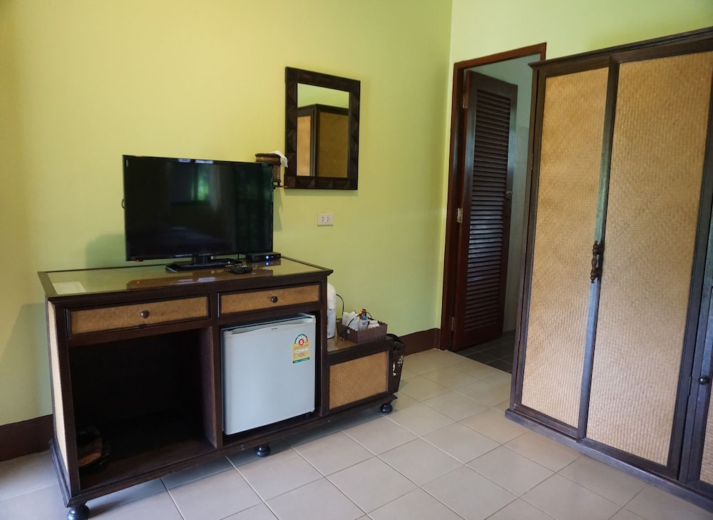 Mae Rim Vacations - Ban Rai Tin Thai Ngarm Eco Lodge - Property Image 8