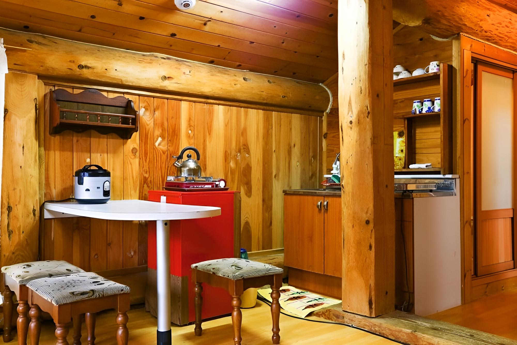 Photo 18