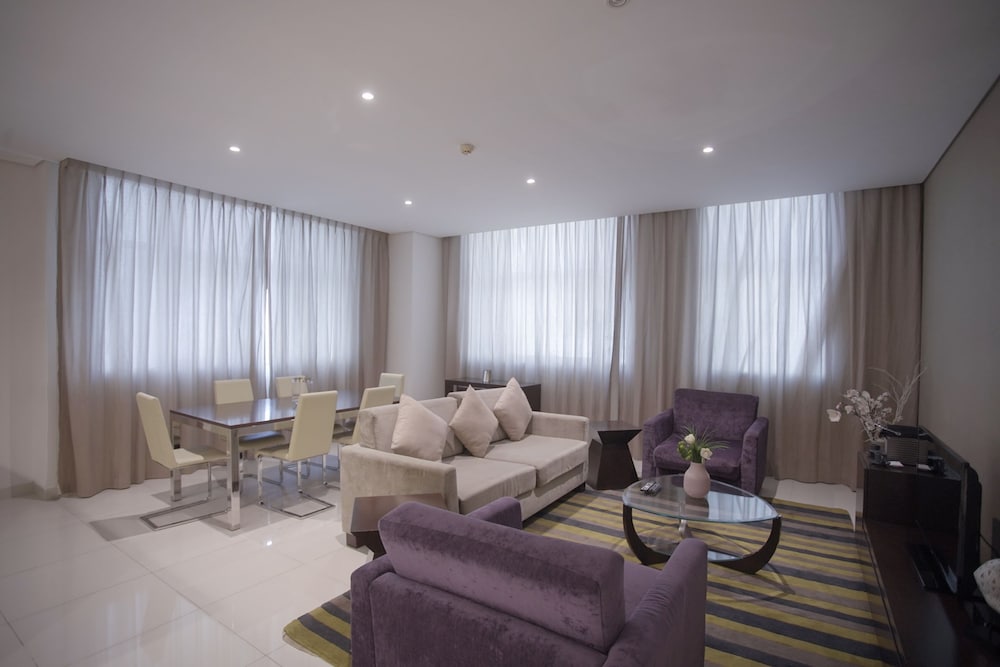 OSKENA Vacation Homes - Damac Maison Cour Jardine