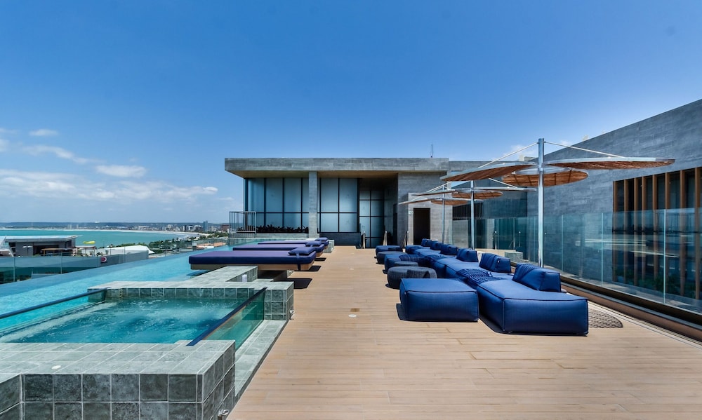NWTs - Apartamentos com Vista Frente-Mar