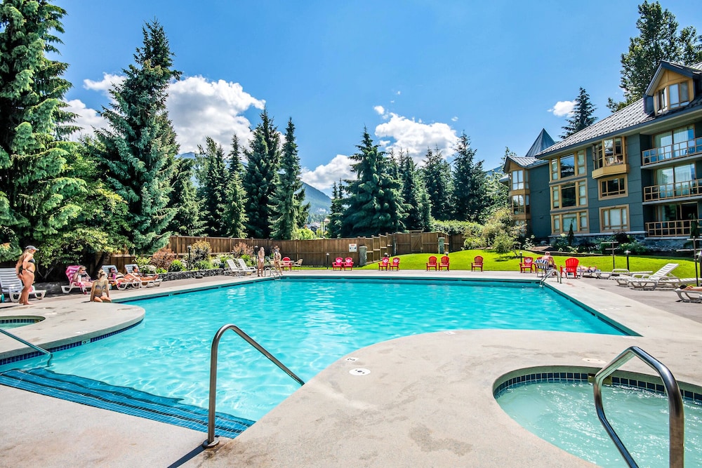 Cascade Lodge 613 One-bedroom Unit