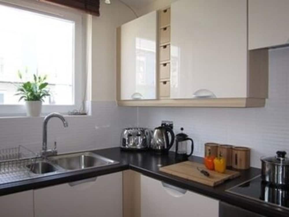 Citystay Living - Warren Close