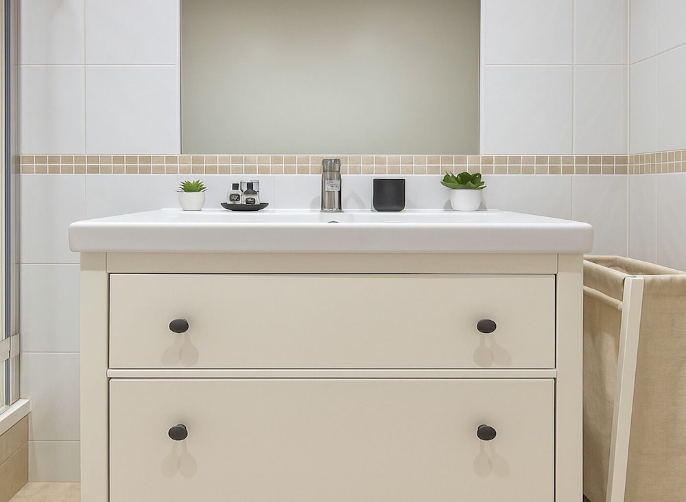 1 Bed Flat near Westfield