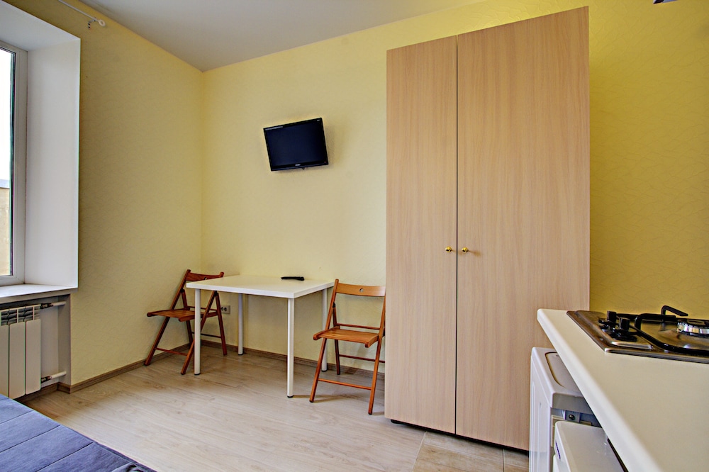 STN Apartments on Grafskiy