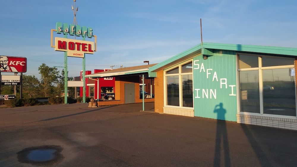 Safari Inn Motel