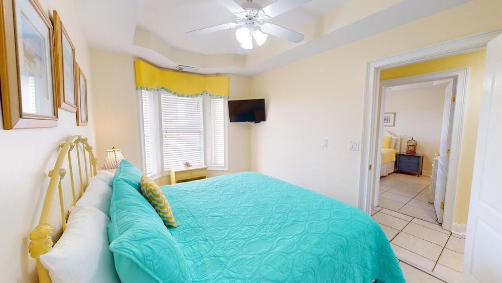 Beach House 2 by Tybee Vacation Rentals