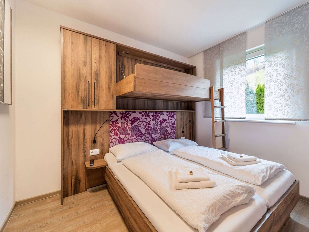 Large Apartment in Sankt Georgen With Balcony