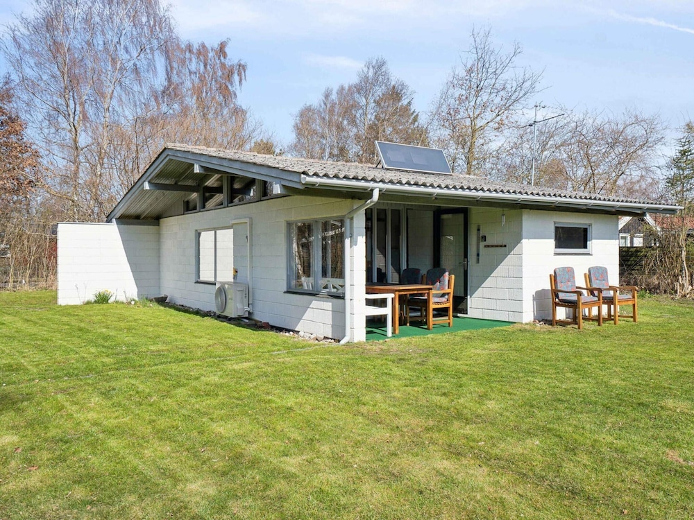 5 Star Holiday Home in Store Fuglede