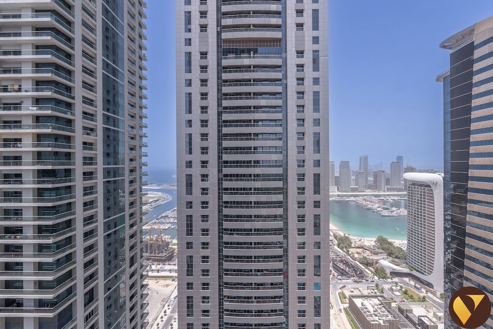 Marina Torch 45th Floor Sea Skyline View