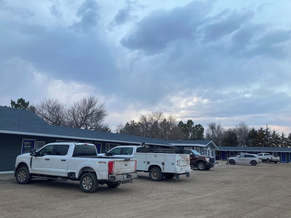 Dew Drop Inn Motel by OYO Miller SD