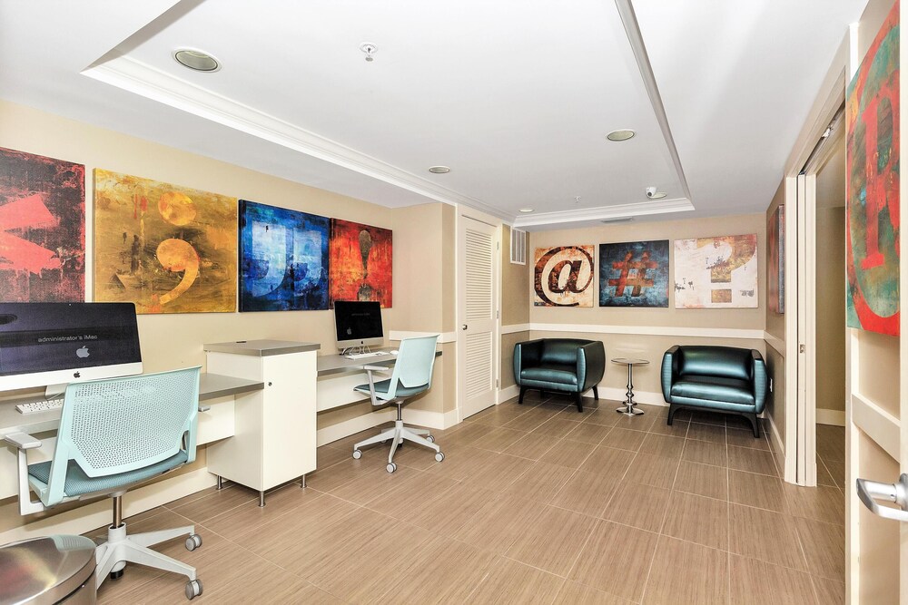 Dharma Home Suites Coral Gables at Gables Grand Plaza, 写真 40