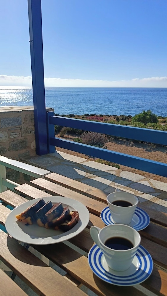 AURA PAROS
